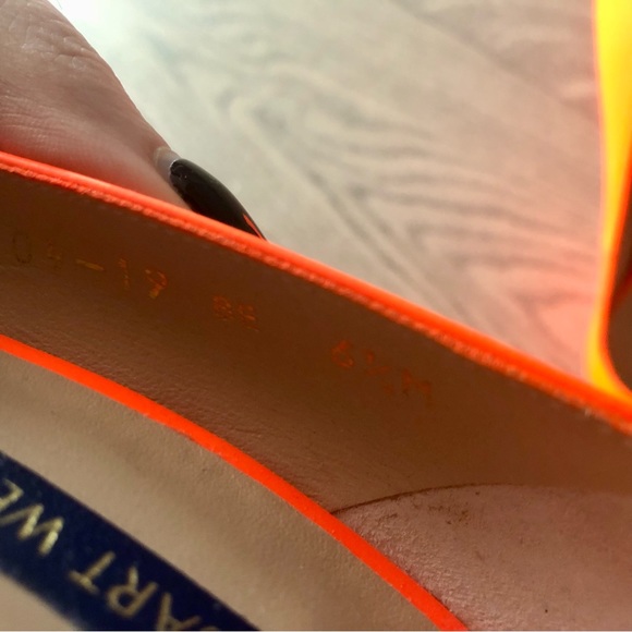 Stuart Weitzman Anny 105 neon orange pumps sz 6.5 - Picture 3 of 12